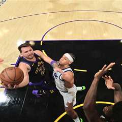 Lakers suffer devastating loss off a game-winning putback in final seconds against the Magic