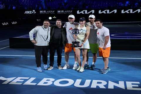 Australian Open women’s final rocked by ‘very uncomfortable’ Elena Rybakina coach photo