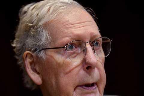 Mitch McConnell Hospitalized With Flu-Like Symptoms