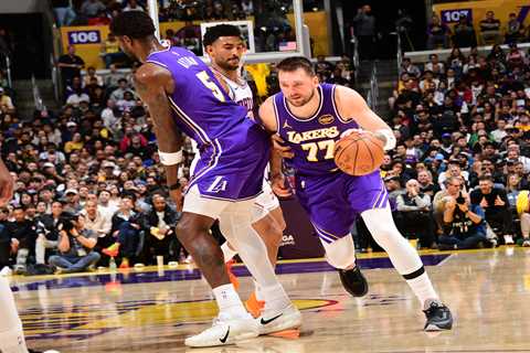 Luka Doncic undergoing MRI in major Lakers injury concern — just as Austin Reaves returns