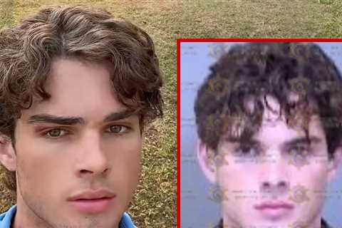 'Looksmaxxing' Streamer Clavicular Arrested for Underage Clubbing in Arizona