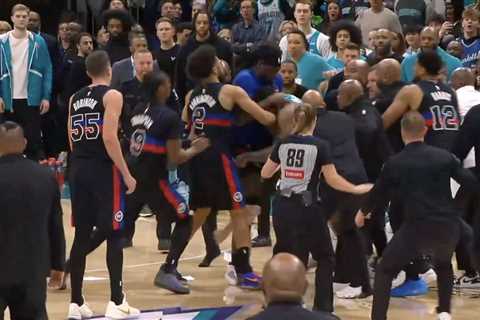 Isaiah Stewart punches headlocked Miles Bridges in ejection-filled NBA brawl