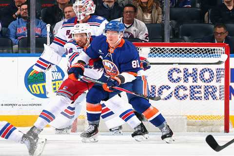 Czech Olympic teammates know what Islanders have in Ondrej Palat