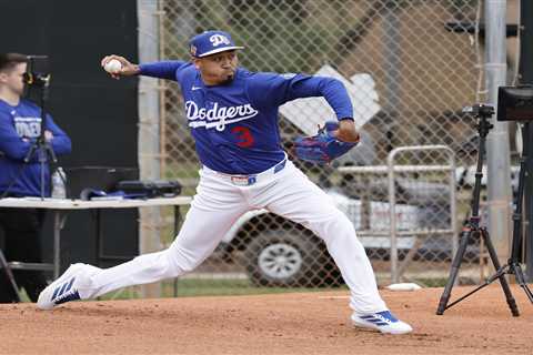 Edwin Díaz responds to Steve Cohen’s comments about leaving Mets