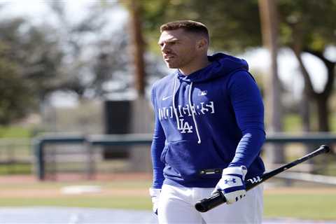 Dodgers’ Freddie Freeman sets lofty goals –– for 2026 and beyond