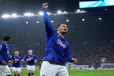 Everton vs. Manchester United prediction: Premier League odds, picks, and best bet