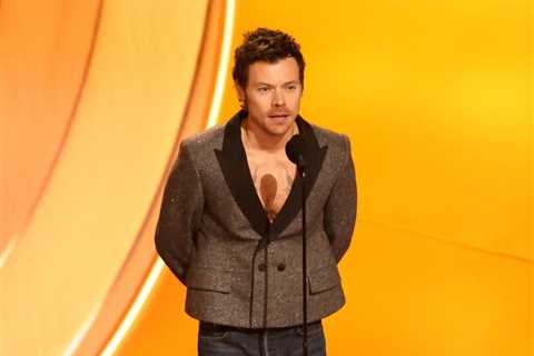 Harry Styles to Return to ‘Saturday Night Live’ as Host & Musical Guest 7 Years After His Debut