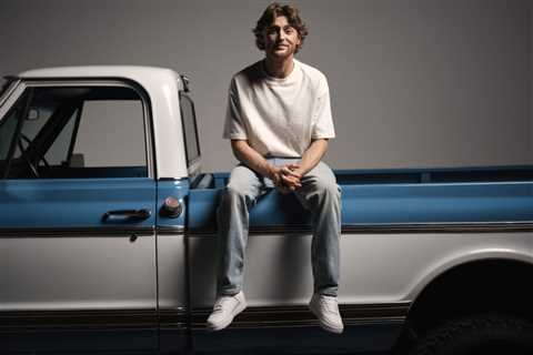 American Eagle Aims for ‘Denim Domination’ With Stagecoach and Bailey Zimmerman Partnerships