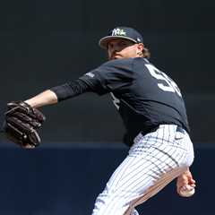 Paul Blackburn showing why Yankees re-signed him: ‘really crisp’