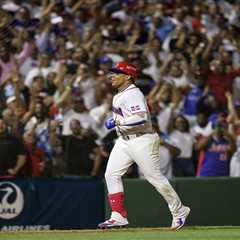 Juan Soto electrifies home Dominican Republic crowd with 431-foot home run in WBC tune-up