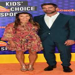 Aaron Rodgers gives NSFW confession on why he’s staying in shape for mysterious wife