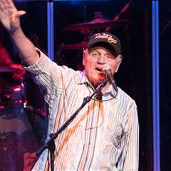 Bruce Johnston Retiring From The Beach Boys After 61 Years
