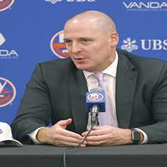 NHL trade deadline presents an Islanders balancing act for Mathieu Darche