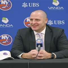 Mathieu Darche’s first Islanders trade deadline can be explained through a foundational lens