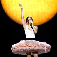 Rosalía’s Lux Tour Kickoff: Here’s the Full Setlist