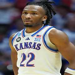 St. John’s seeking first Sweet 16 since 1999 but Kansas’ big star stands in way