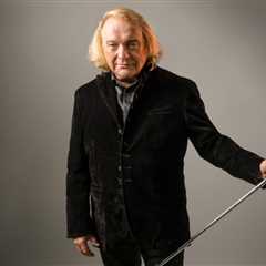 Before ‘Hanging Up the Microphone,’ Lou Gramm Talks Final Solo Album & Foreigner’s Future