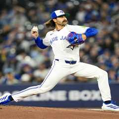 Dylan Cease strikes out 12 in Blue Jays debut as Toronto rallies for walk-off finish
