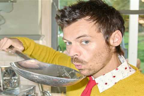 Harry Styles Appears to Reveal the Date He Finished ‘Kiss All the Time. Disco, Occasionally’