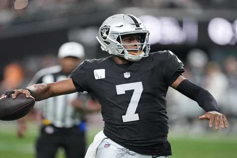 Raiders all in on Fernando Mendoza after reportedly cutting ties with Geno Smith