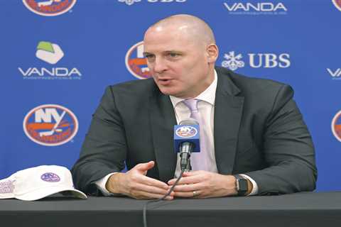 NHL trade deadline presents an Islanders balancing act for Mathieu Darche