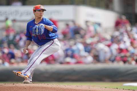 Kodai Senga’s fastball makes velo jump in first spring outing in positive Mets sign