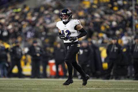 Fullback Patrick Ricard signing with Giants to reunite with John Harbaugh
