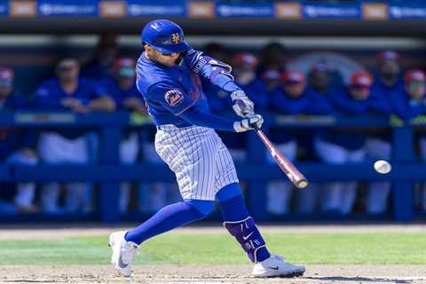 Bo Bichette isn’t afraid to go against the grain with vintage hitting approach