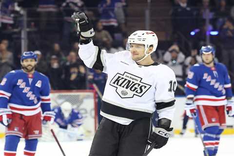 Rangers resort to failed old form during loss to Kings in Artemi Panarin’s return