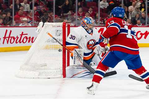 Islanders blitzed by Canadiens as playoff hopes take a hit