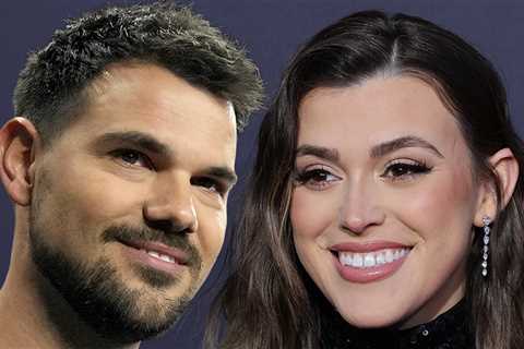 Taylor Lautner & Wife Taylor Lautner Are Expecting Their First Child