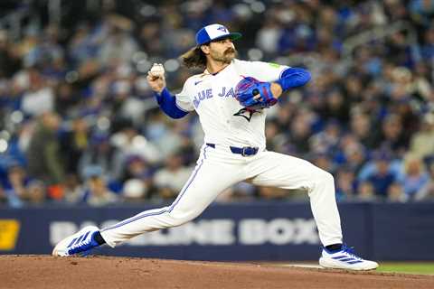 Dylan Cease strikes out 12 in Blue Jays debut as Toronto rallies for walk-off finish