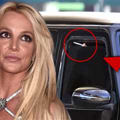 Britney Spears Smokes Cigarette at Gas Station After DUI Arrest