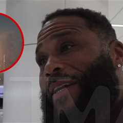 Anthony Anderson Says Moon Mission's Wasting Money, Fix Earth Problems First