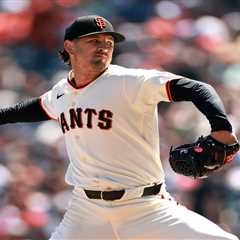 Giants’ fortunes begin to turn with consecutive shutouts of Phillies