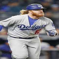 Justin Turner, former Dodgers fan favorite, signs with new team