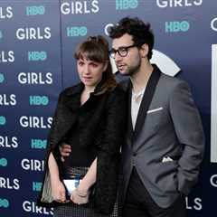 Lena Dunham Felt ‘Like a Ghost’ While Dating Jack Antonoff Due to His Relationship With a ‘Teen..