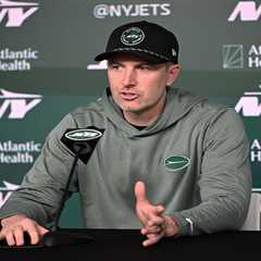 Jets GM gives final comments before NFL draft with No. 2 pick coming down to one big question