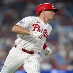 Spiraling Phillies place catcher J.T. Realmuto on IL in latest blow