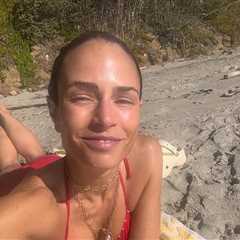 Jordana Brewster Hot Shots to Kick Off Her 46th Birthday!