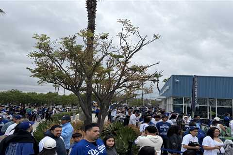 Dodgers ‘Yoshi’ bobblehead, Shohei Ohtani pitching debut sends ticket prices soaring