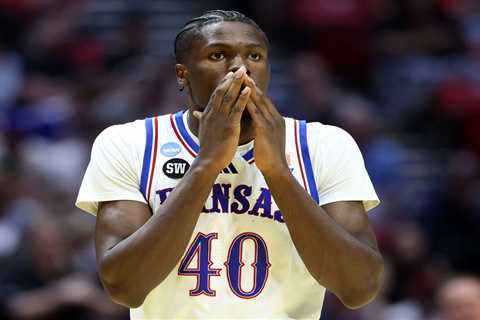 Kansas star Flory Bidunga declares for NBA draft with college eligibility caveat