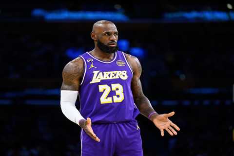 Lakers star LeBron James doubles down on comments about Memphis
