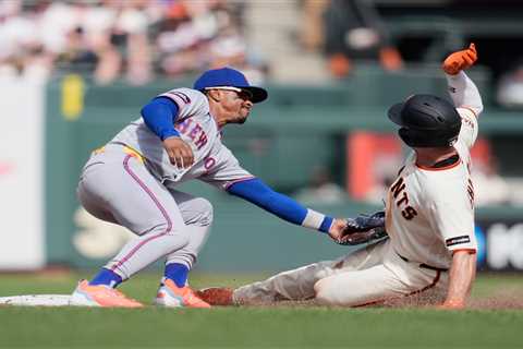 Giants, Matt Chapman air frustrations over poor start, base running gaffe