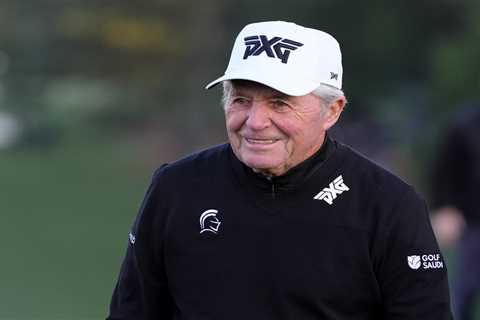 Gary Player has awkward Masters moment with ‘good-looking chick’ host