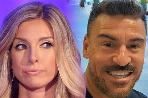 Lindsie Chrisley's Boyfriend Arrested for Assault After Allegedly Strangling Her