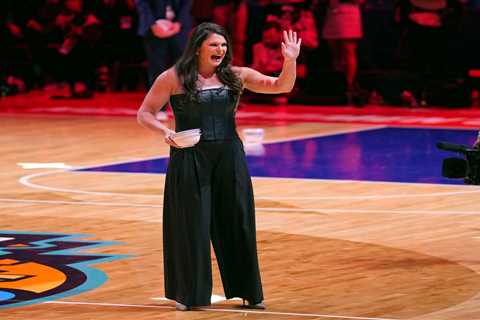 Ilona Maher didn’t recognize Jaxson Dart at Super Bowl party — it did not go well