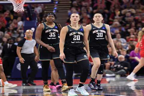 Liberty re-sign Breanna Stewart, Sabrina Ionescu, Jonquel Jones through 2028