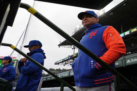 Mets drop 11th straight after Devin Williams blows lead in nightmare extra-inning loss to Cubs