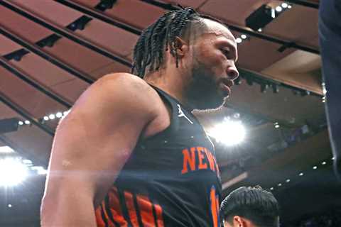 The Knicks’ fourth-quarter superpower disappeared at the worst possible time — and now it’s a..